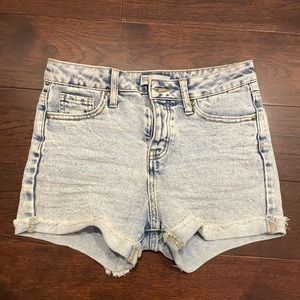 RSQ high rise light blue wash mom jean shorts girls size 12